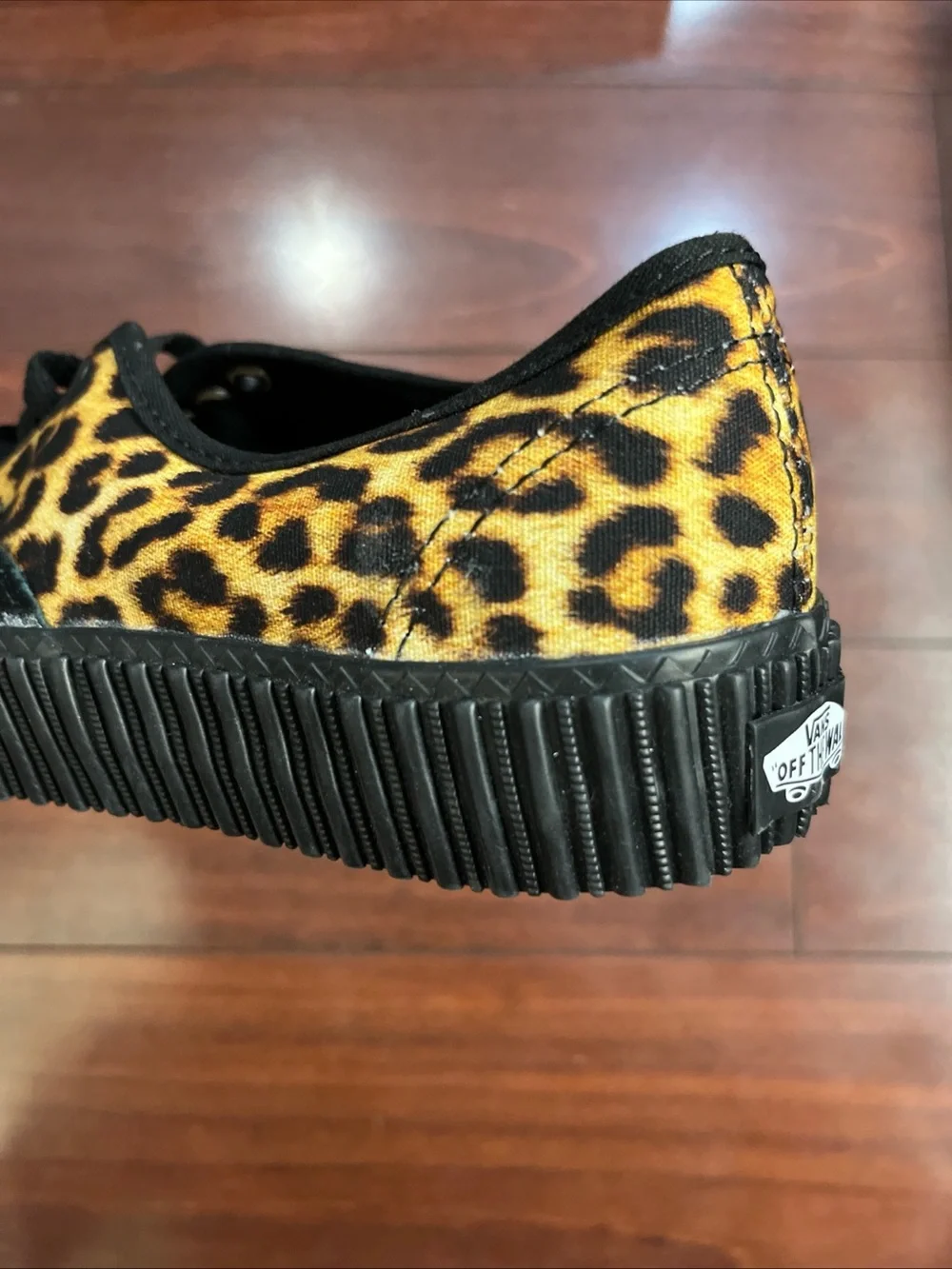 Womens 8 Vans Authentic Creeper Leopard Black Canvas Suede Shoes New HALF BOX